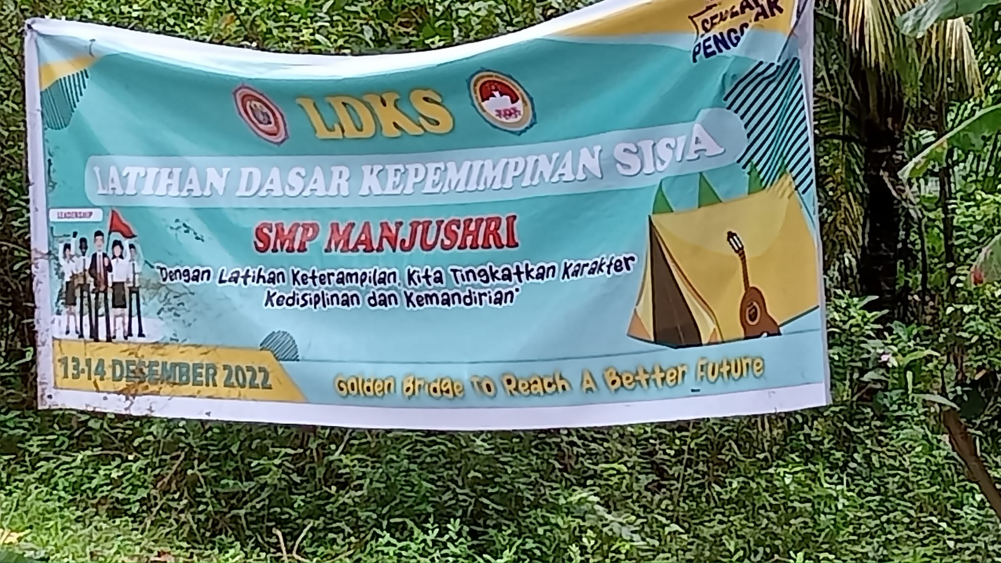 Latihan Dasar Kepemimpinan Siswa – SMP Manjushri